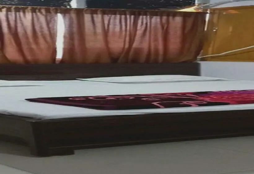デラックストリプルルーム, Oyo 80932 Rr Guest House