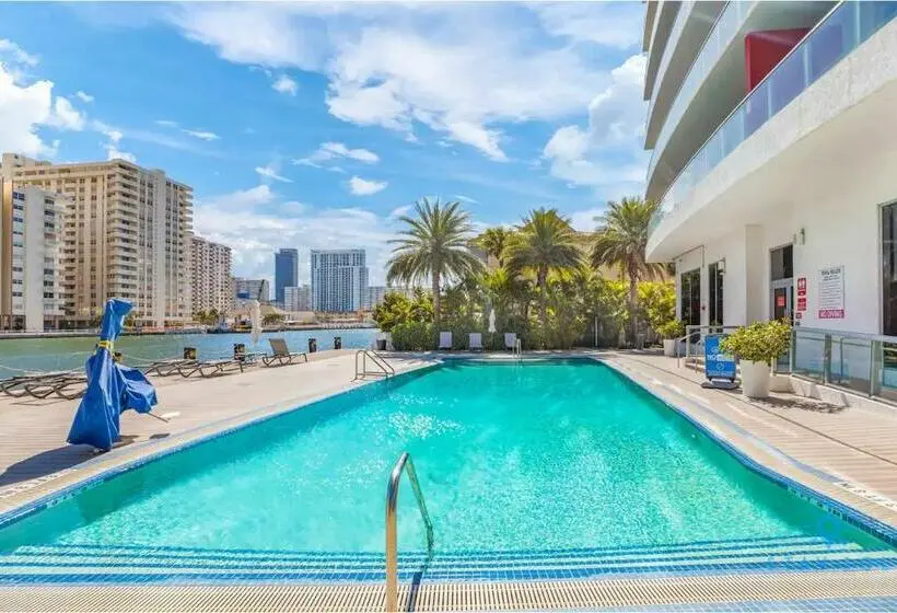 1ベッドルームハウス, Spectacular View With Balcony, Pool, Near Beach