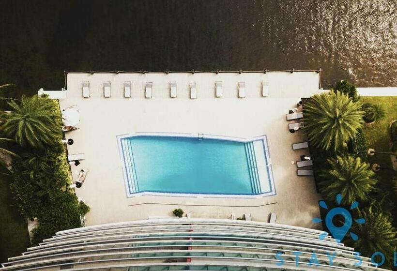 1间卧室的房子, Spectacular View With Balcony, Pool, Near Beach