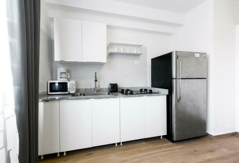 سوییت لوکس, Grand Caribe Beach Club And Spa Playa Los Corales