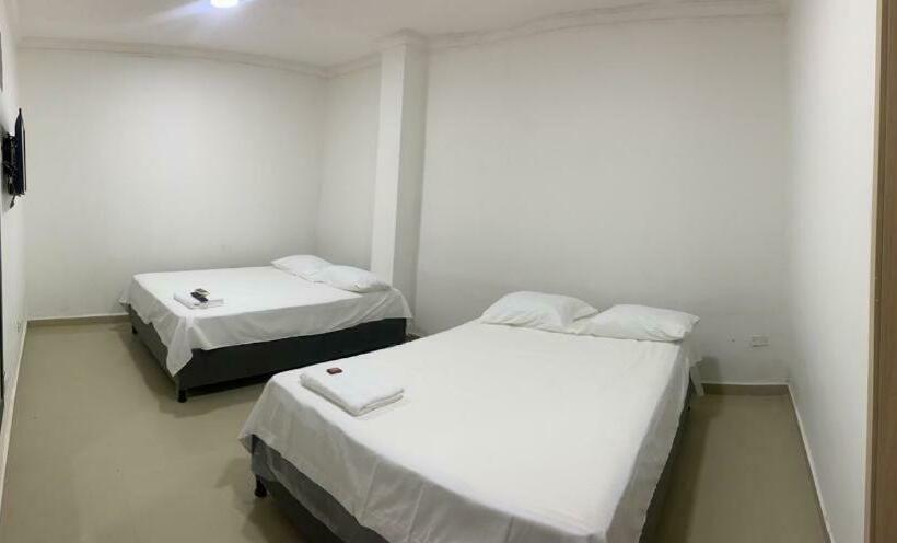 Четырехместный Номер Классик, Imperial House