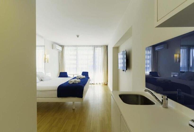 استودیو استاندارد با تخت کینگ, Elegance Sea View Aparthotel In Orbi City Batumi