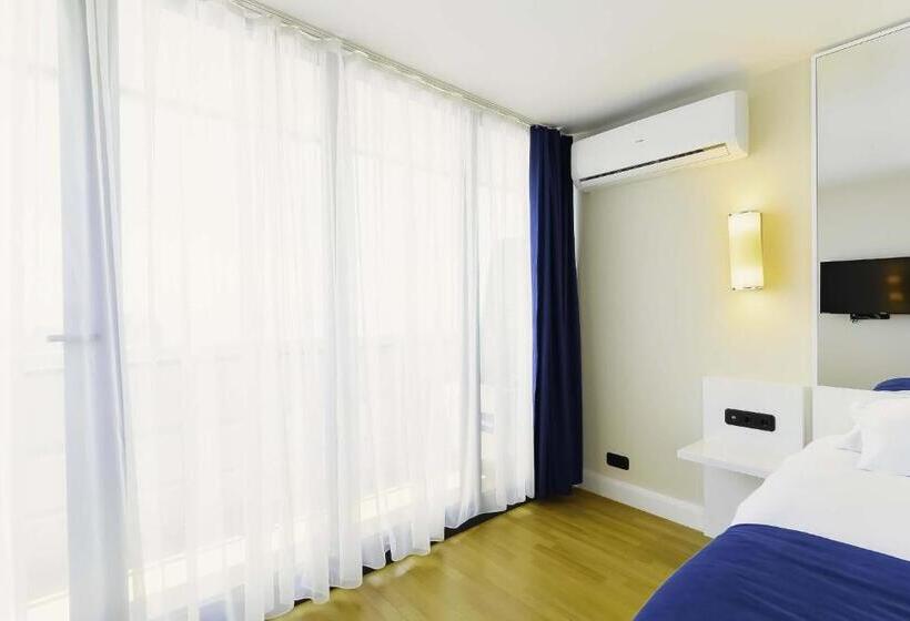 استودیو استاندارد با تخت کینگ, Elegance Sea View Aparthotel In Orbi City Batumi