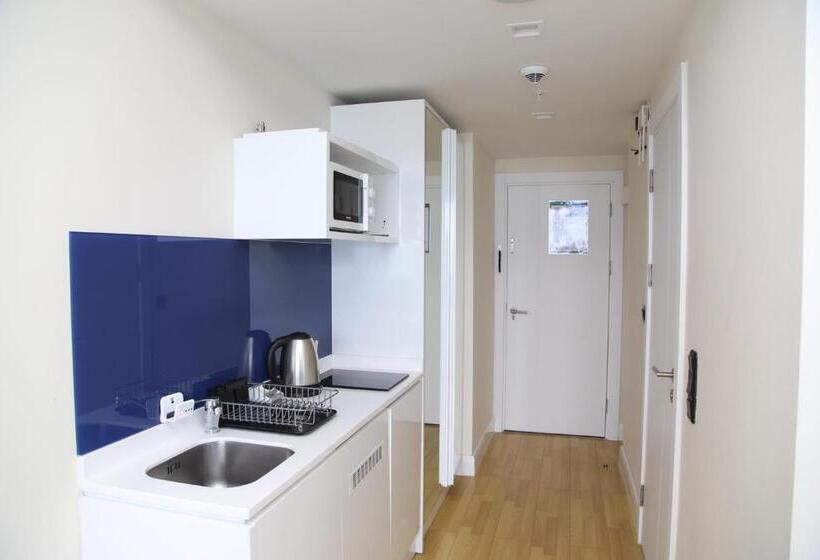 استودیو استاندارد با تخت کینگ, Elegance Sea View Aparthotel In Orbi City Batumi