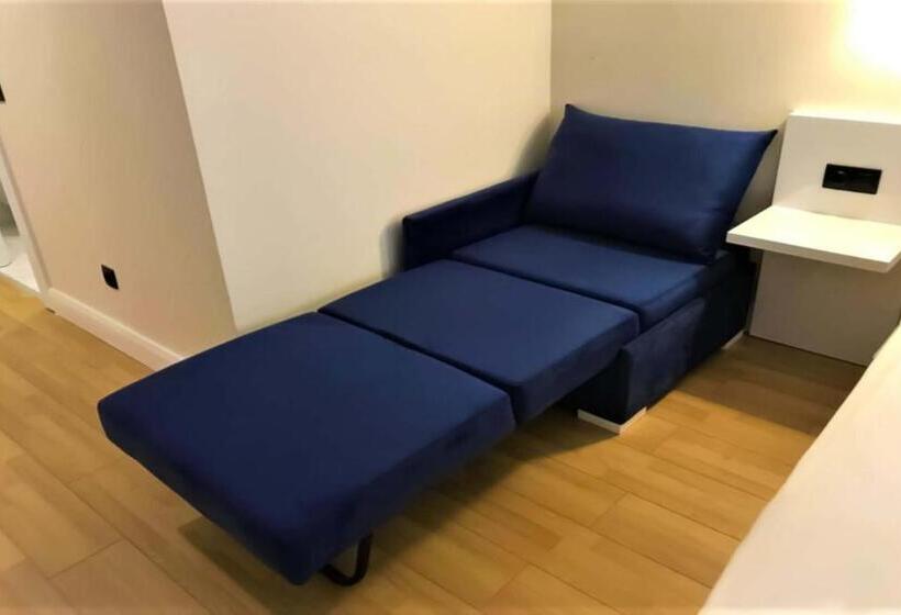 استودیو استاندارد با تخت کینگ, Elegance Sea View Aparthotel In Orbi City Batumi