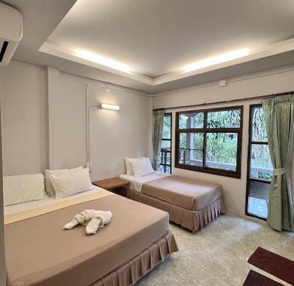 스탠다드 트리플 룸, Pen S Bungalow Koh Phangan