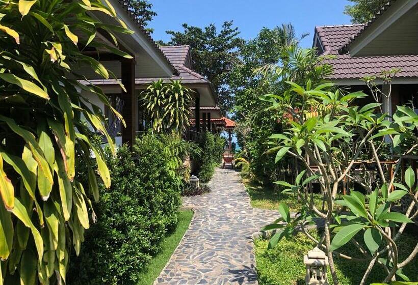 디럭스 방갈로, Pen S Bungalow Koh Phangan