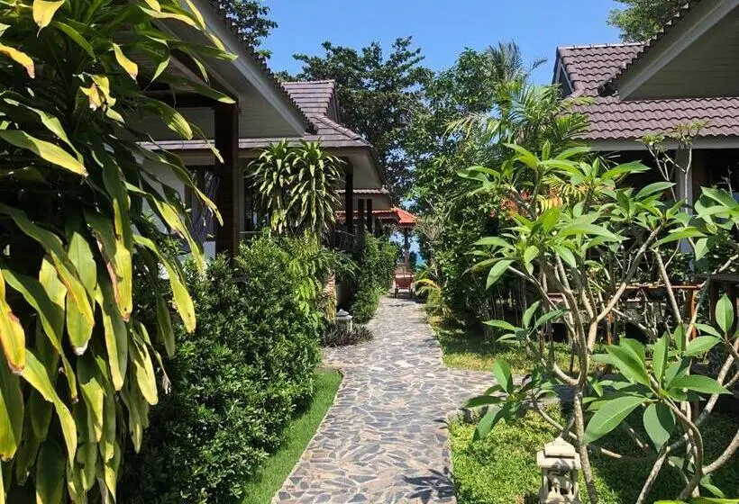 デラックスバンガロー, Pen S Bungalow Koh Phangan