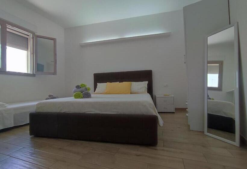 Standard Triple Room with Terrace, B&b Dream Porto Cesareo