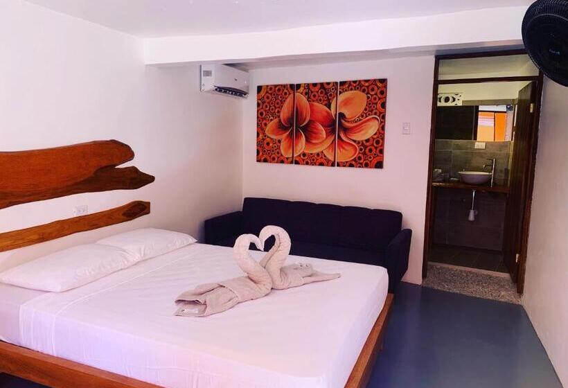 标准三人间, Beach Front Bahia