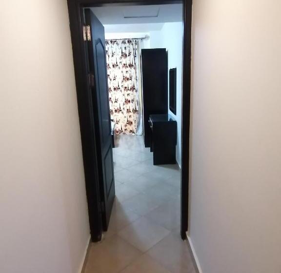 آپارتمان 1 خوابه با چشم‌انداز دریا, Porto Marina