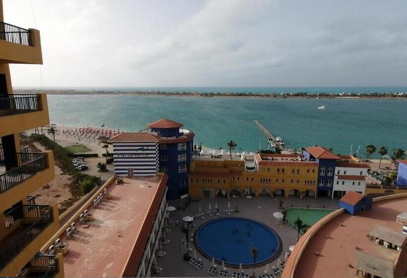 آپارتمان 1 خوابه با چشم‌انداز دریا, Porto Marina