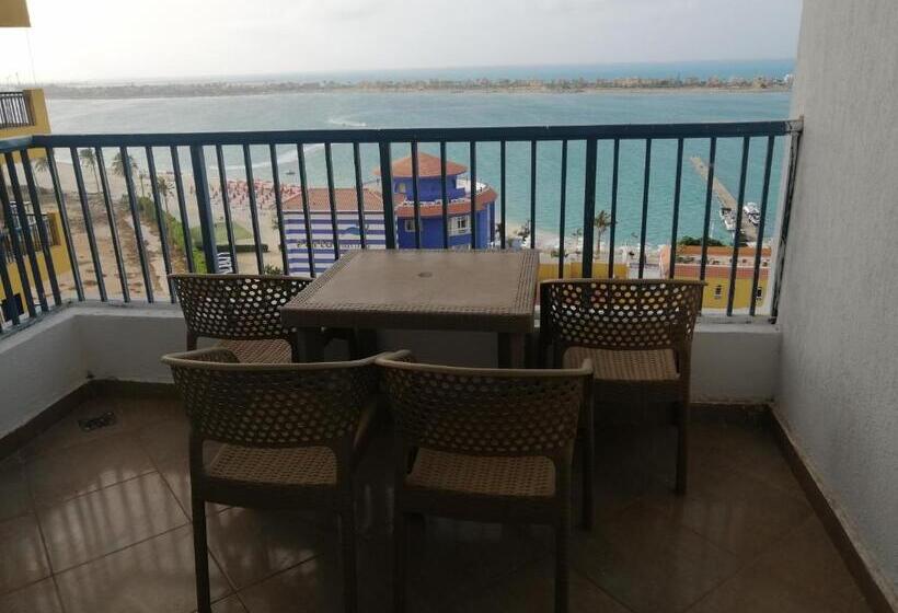 آپارتمان 1 خوابه با چشم‌انداز دریا, Porto Marina