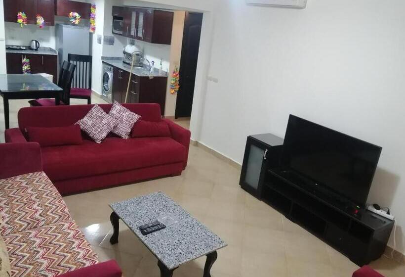 آپارتمان 1 خوابه با چشم‌انداز دریا, Porto Marina