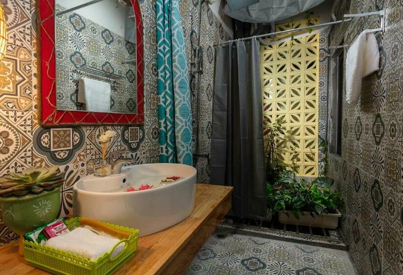 اتاق استاندارد چهار تخته, Tam Coc Brothers Homestay   Ninh Bình