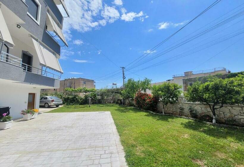 آپارتمان لوکس 1 خوابه, Villa Jiota