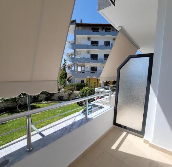 آپارتمان لوکس 1 خوابه, Villa Jiota