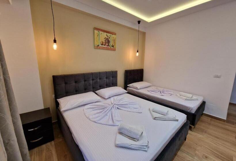 Triple Room Sea View, Villa Jiota