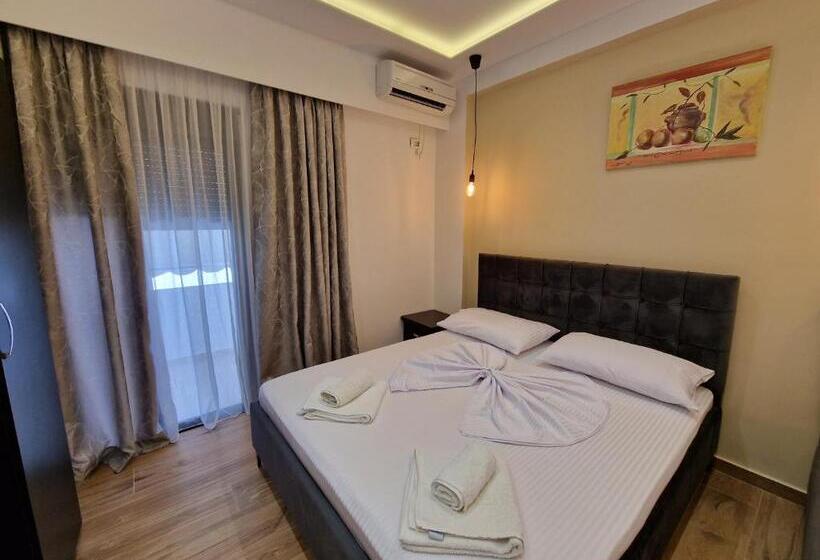 Triple Room Sea View, Villa Jiota