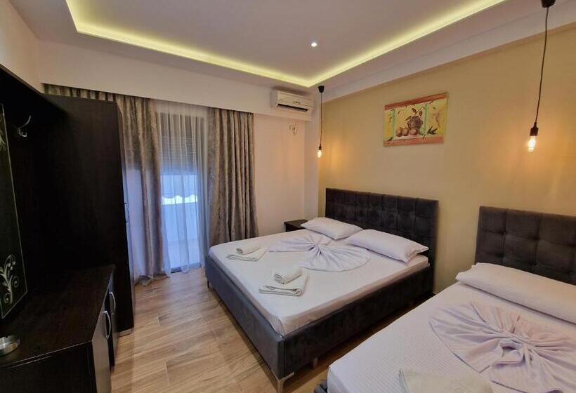 Triple Room Sea View, Villa Jiota