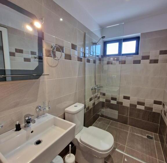 Triple Room Sea View, Villa Jiota
