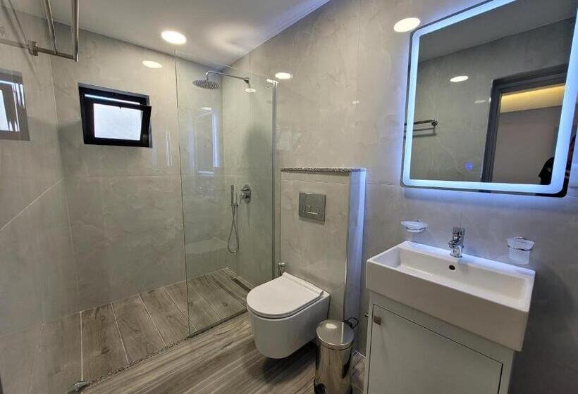 آپارتمان لوکس 1 خوابه, Villa Jiota