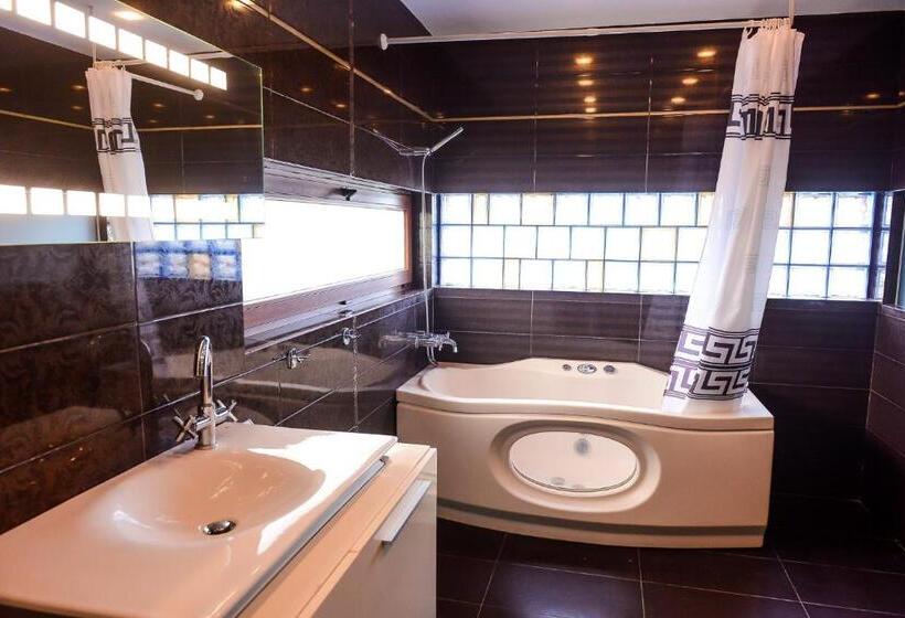 带1个卧室的带海景的公寓, North Beach