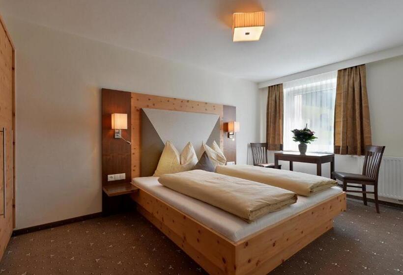 Семейный Номер, Berggasthaus Steinerkogl