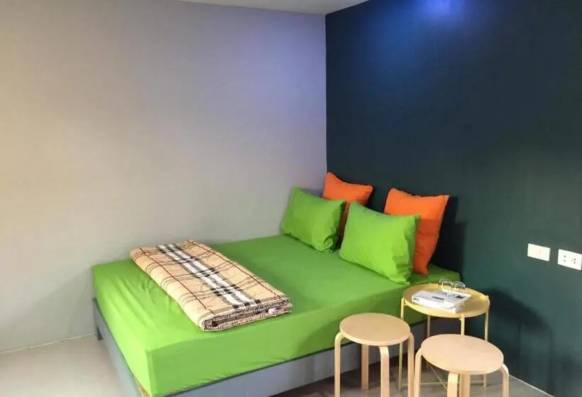 Economy-huone, Nature Home
