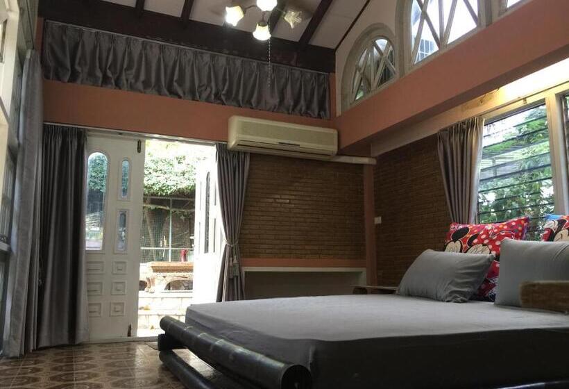 חדר סטנדרט, Nature Home