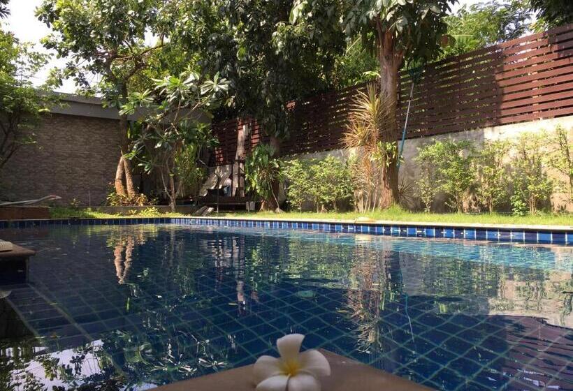 חדר אקונומי, Nature Home