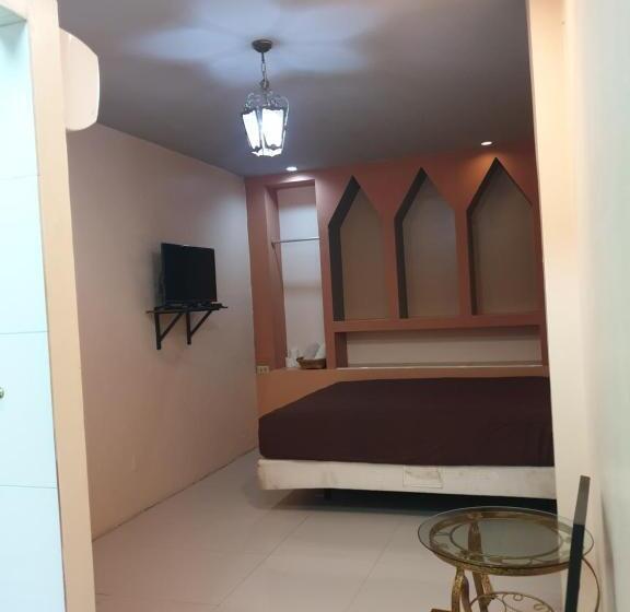 غرفة قياسية, Nature Home