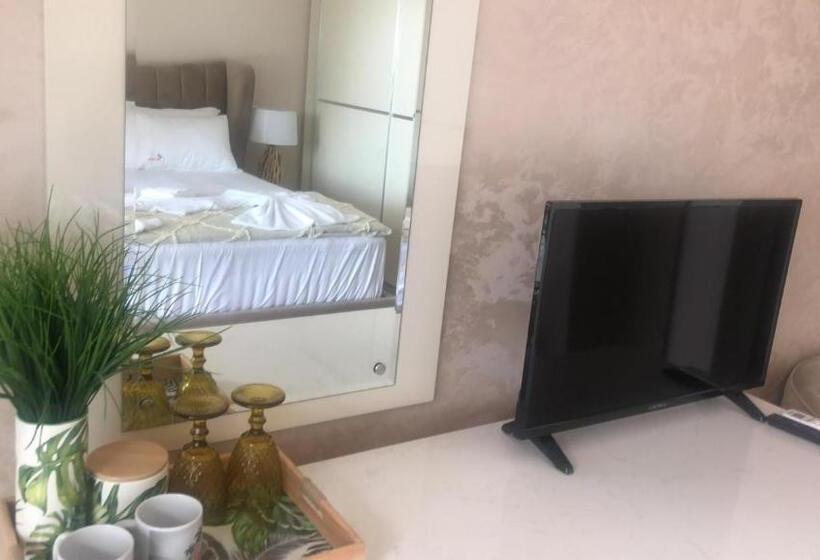 חדר דלוקס עם מרפסת נוף לים, Vila Gama