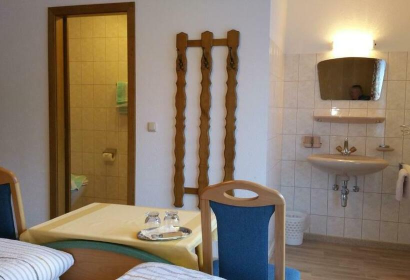 标准间, Haus Kirchmaier