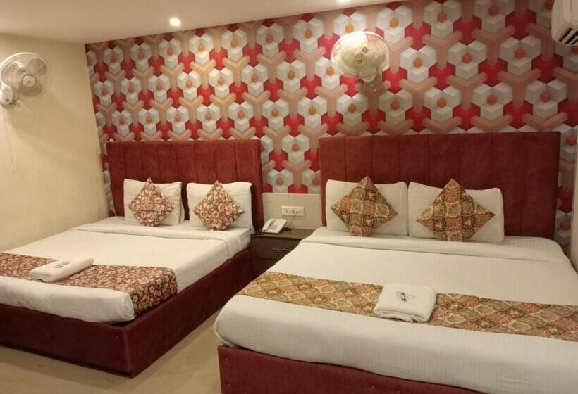 اتاق سوپریور خانوادگی, Kelvish Hotel Delhi Igi Airport
