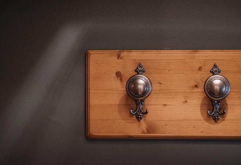 스탠다드 스튜디오, Nancy S Holiday Homes Dolomites