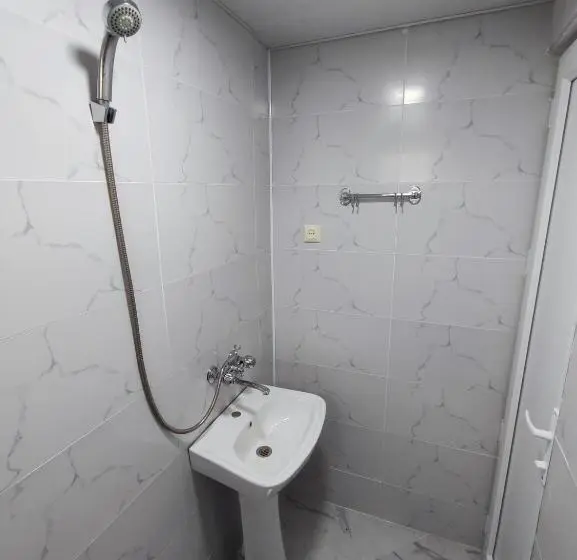 اتاق استاندارد با بالکن, Kobuleti Guest House