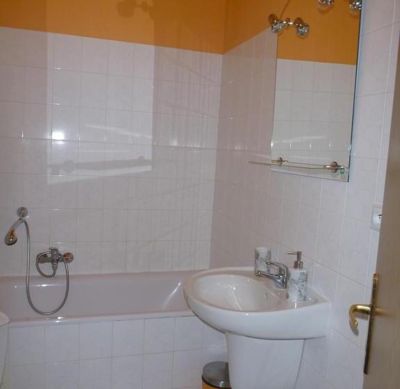 标准间, Penzion Hakl