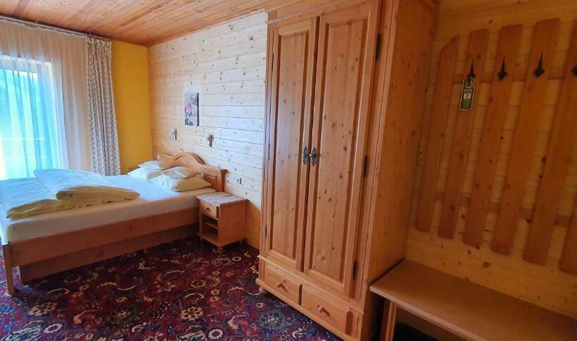 غرفة قياسية, Pension Vinkl