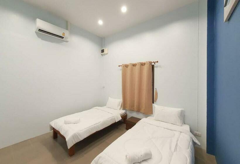 Номер Стандарт Индивидуальный, We Hostel Khaolak