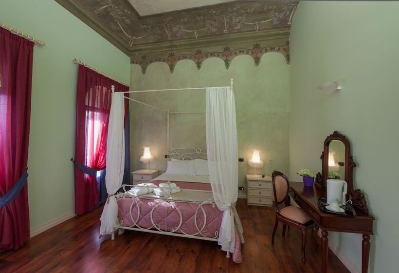 غرفة قياسية سرير كينج, Garibaldi 61