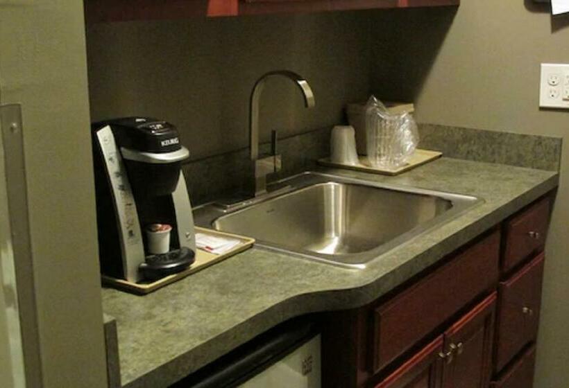 Standard Szoba, Dushore