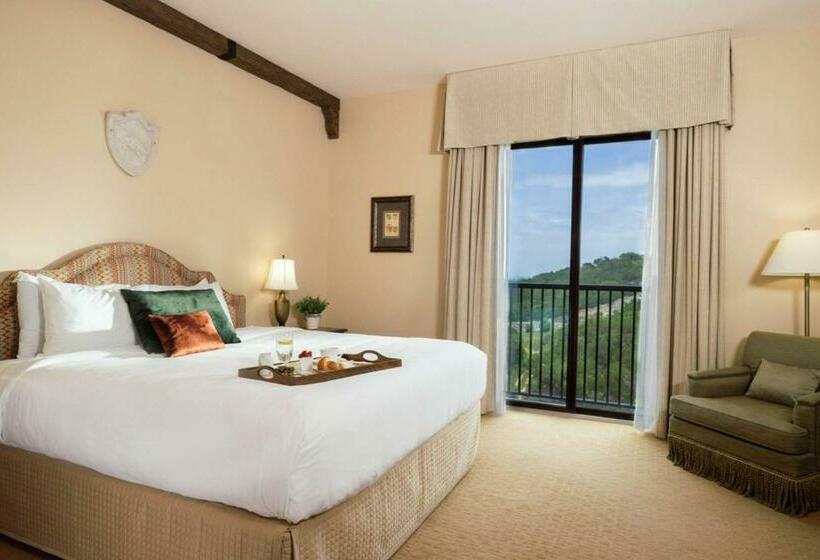 غرفة سوبيريور سرير كينج, Viata