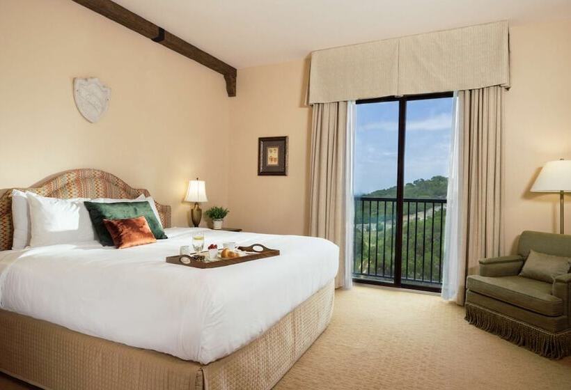 غرفة سوبيريور, Viata