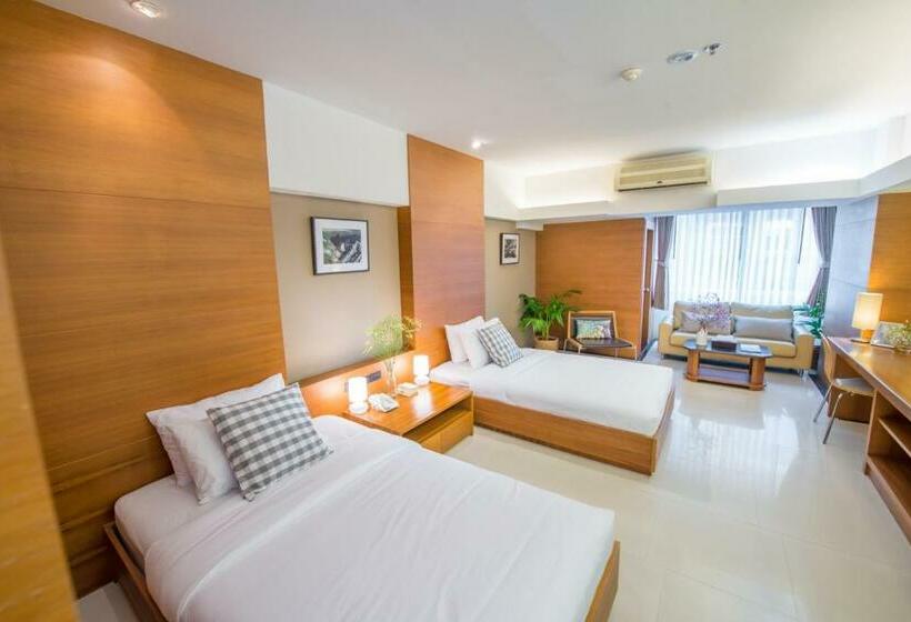 Студия Superior, Laemtong Serviced Apartment