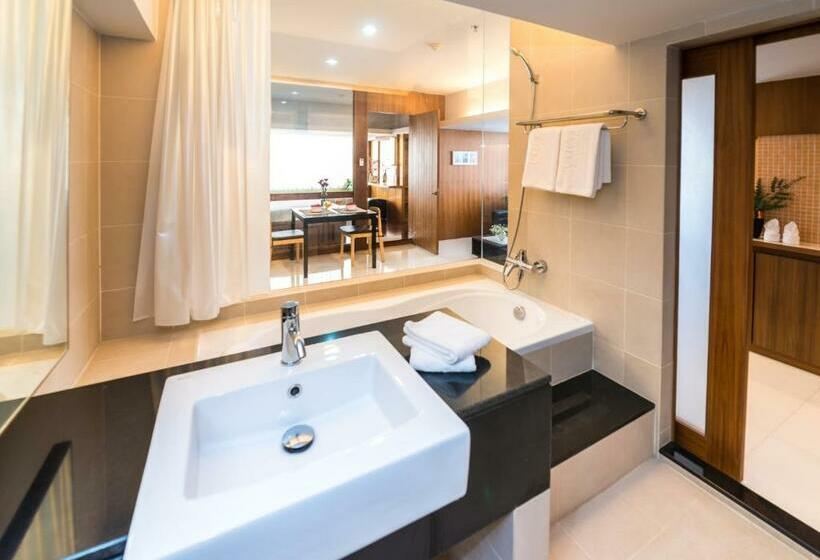 Люкс, Laemtong Serviced Apartment