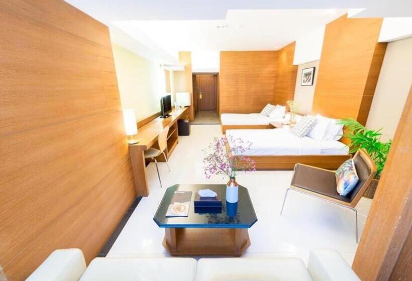 Номер Стандарт Трехместный, Laemtong Serviced Apartment