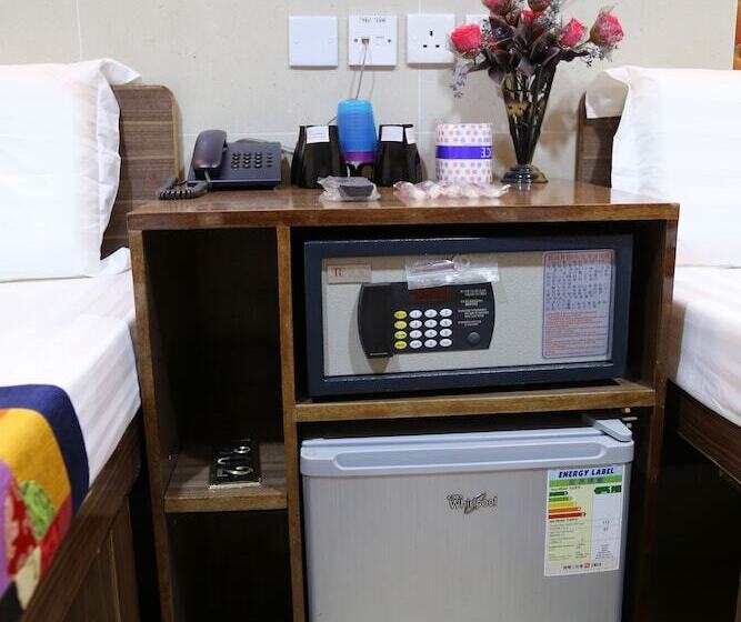 اتاق لوکس, Legend Guest House