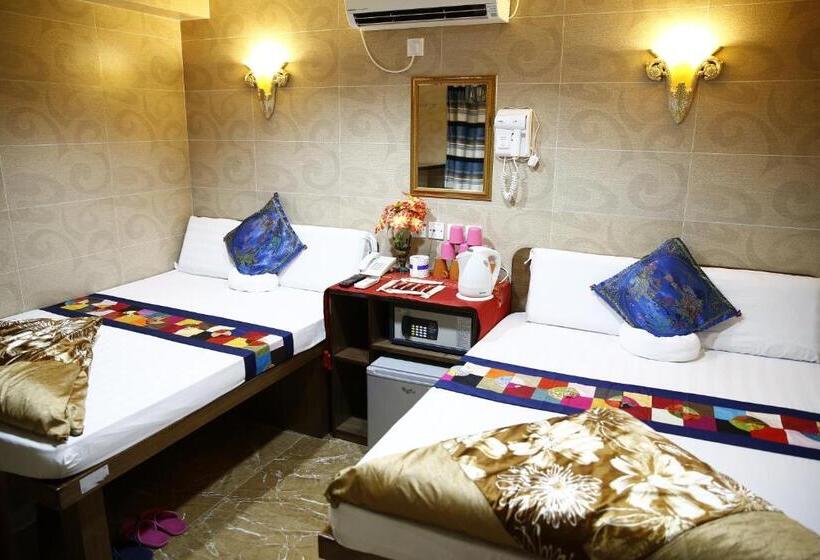 اتاق خانوادگی, Legend Guest House