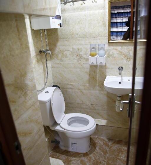 اتاق لوکس, Legend Guest House